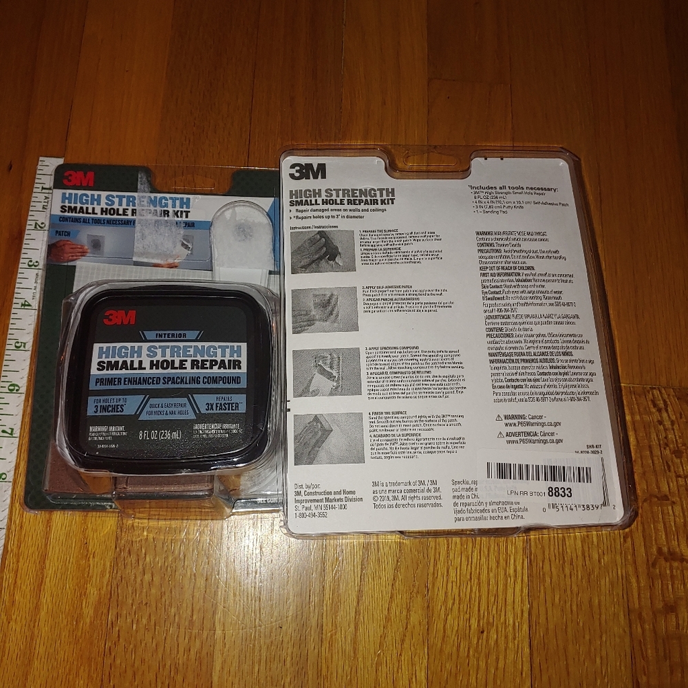 3M High Strength Small Hole Repair Kit Spackling & Sanding Pad